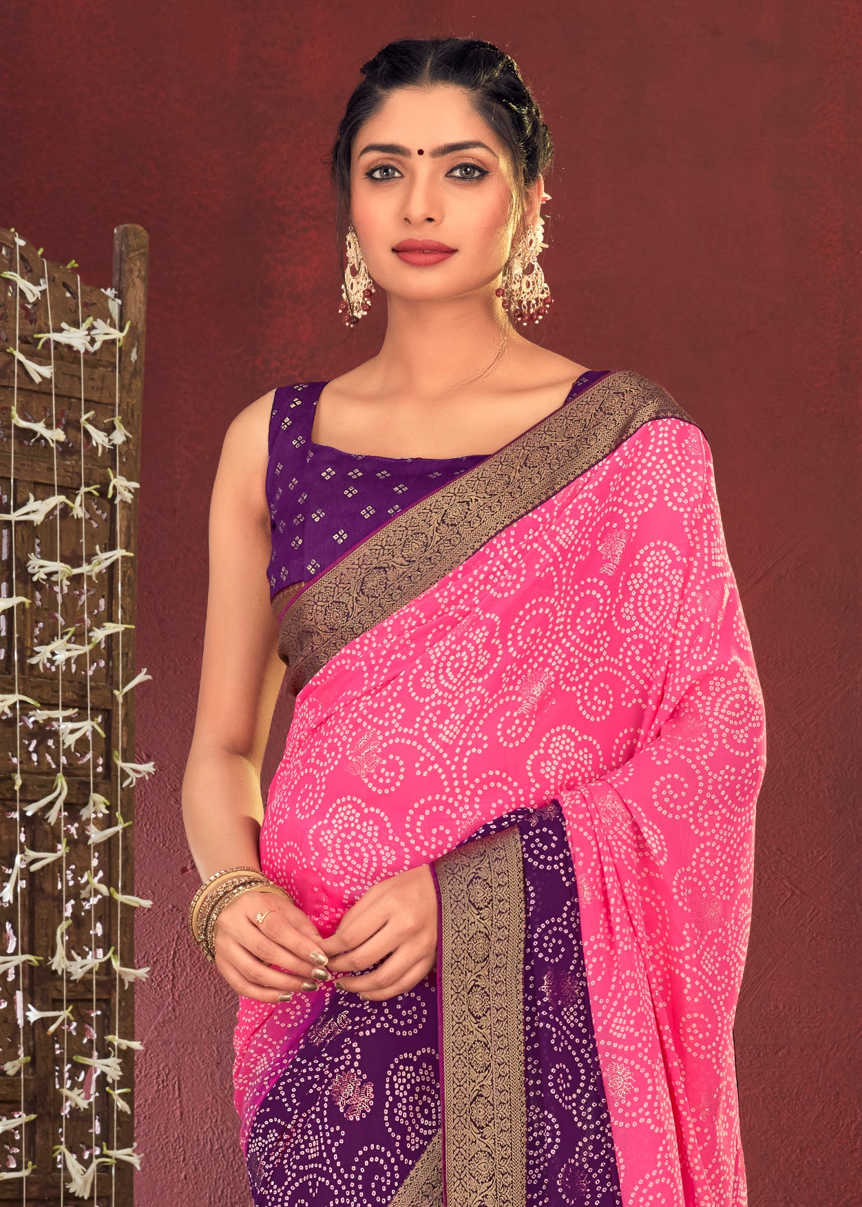 Dual Shades Bandhani Printed Purple Pink Weightless Georgette Saree With Embroidery Lace