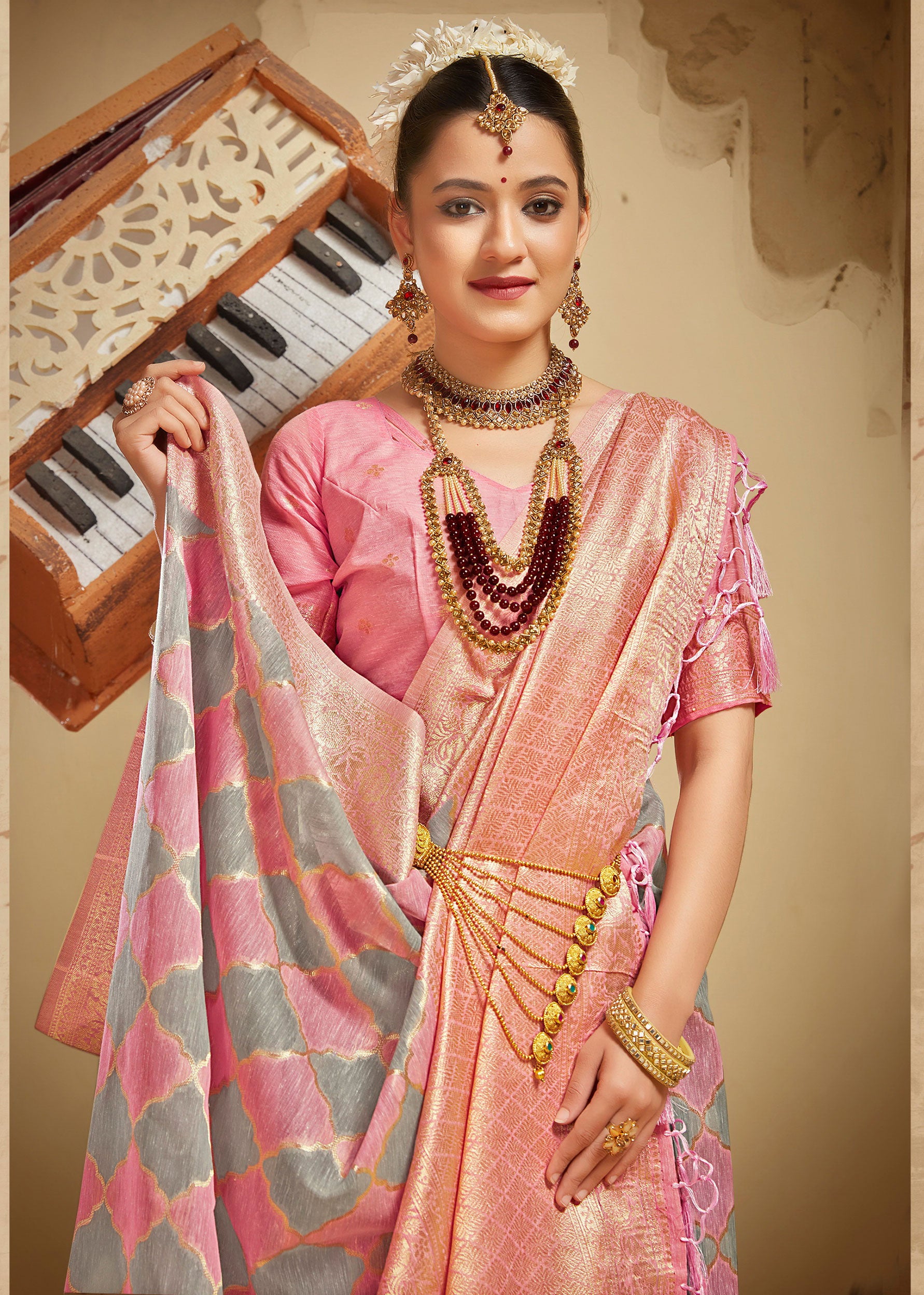 Geometric Woven Pink Grey Rangkart Silk Saree
