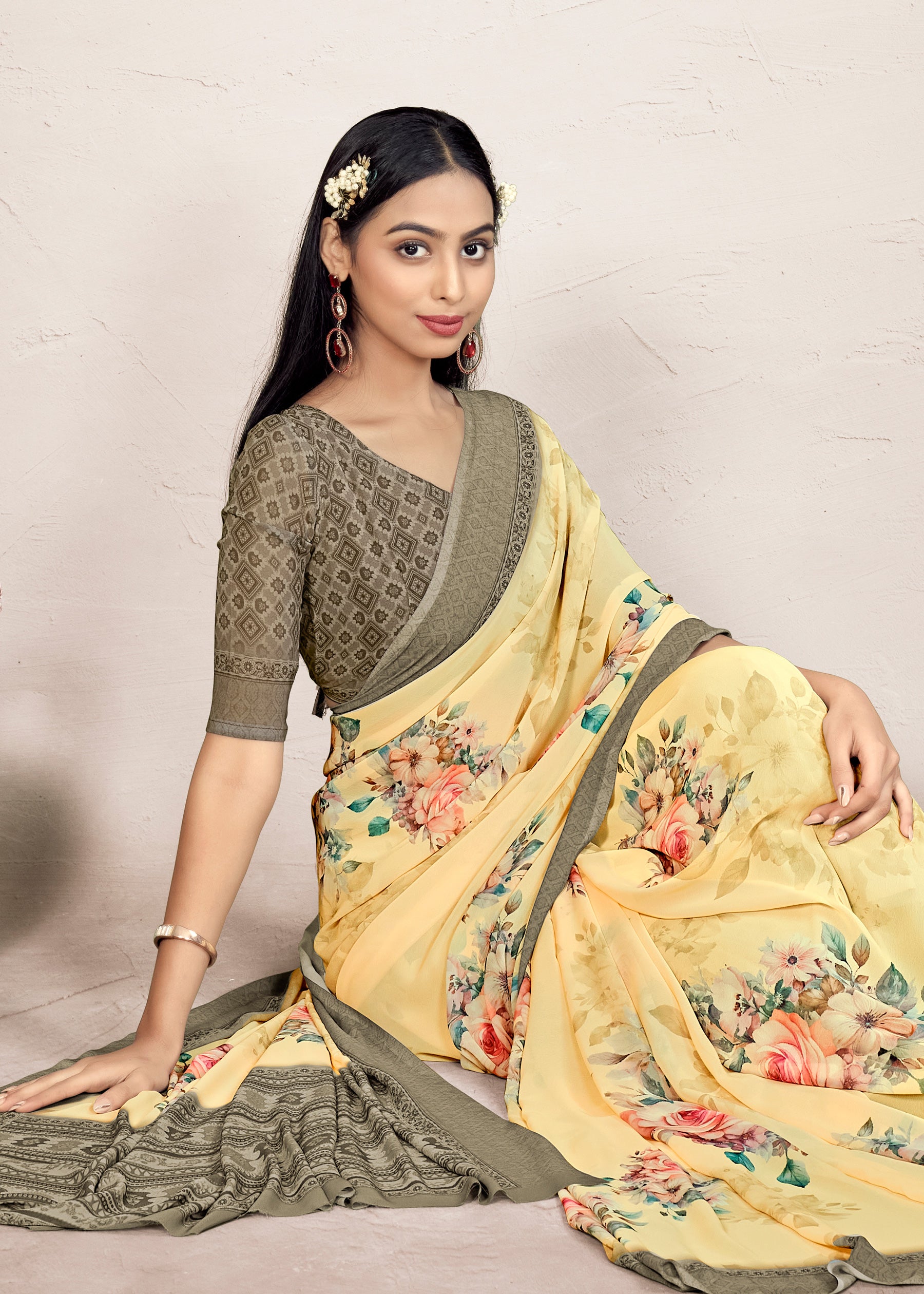 Pure Digital Floral Prints Yellow Weavng Lappet Weightless Georgette Saree