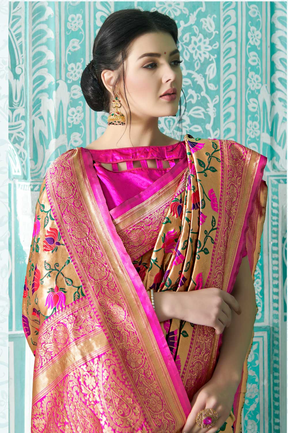 Gold Paithani Silk Weaving Saree