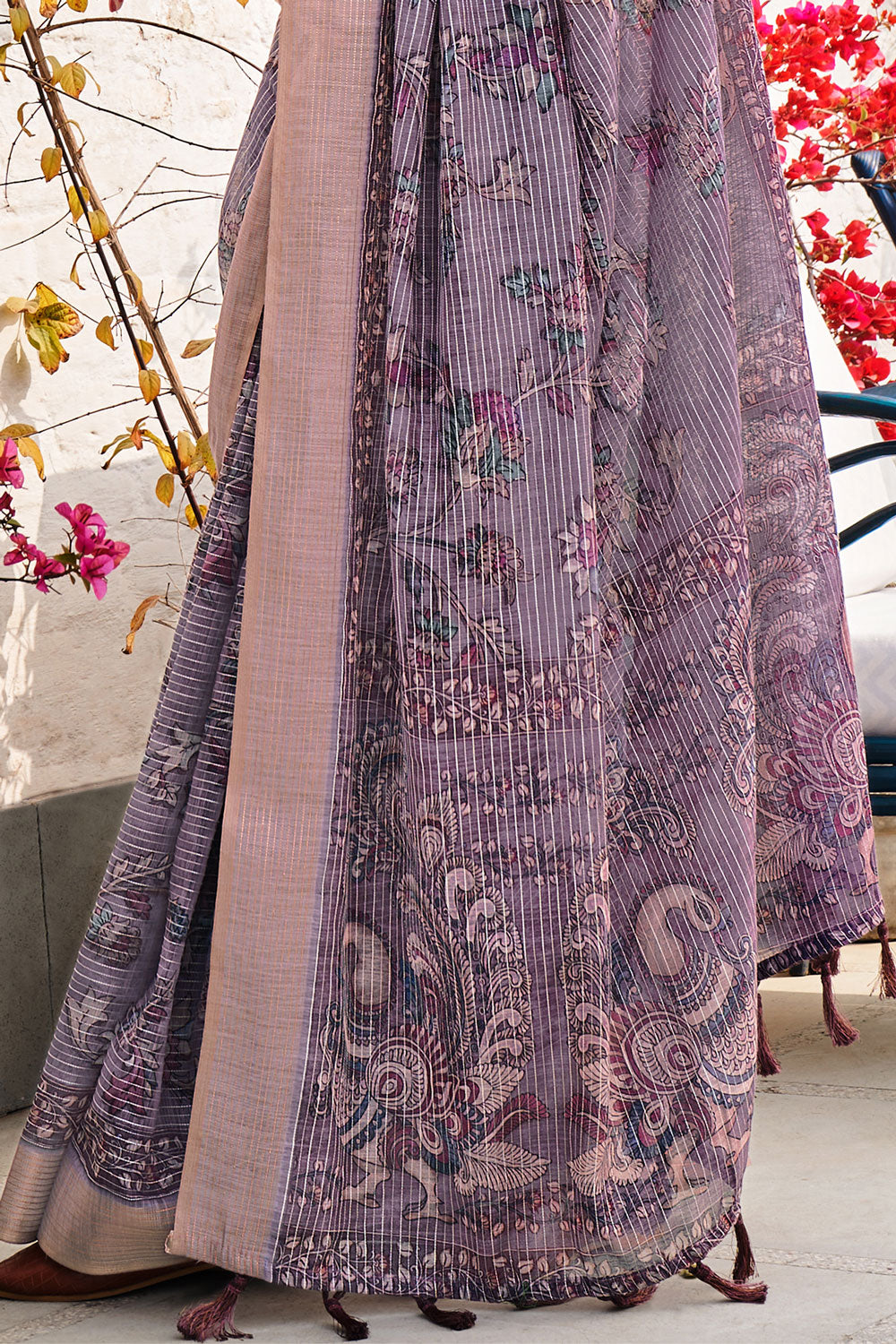 Grape Purple Digital Printed Weaving Linen Saree