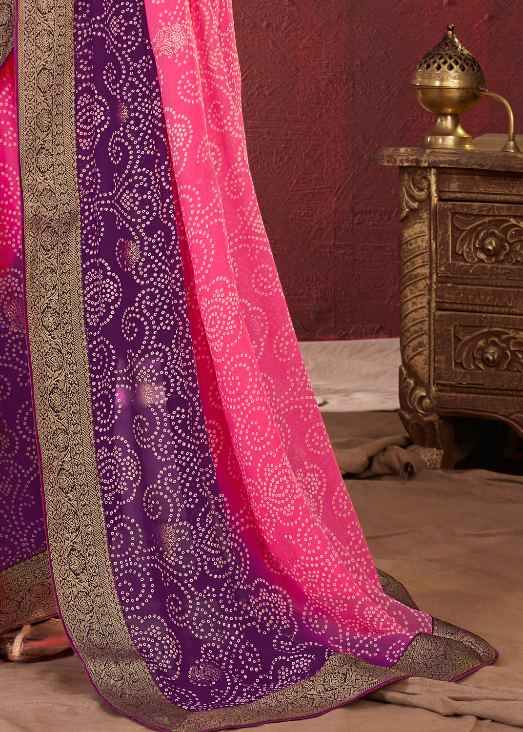 Dual Shades Bandhani Printed Purple Pink Weightless Georgette Saree With Embroidery Lace
