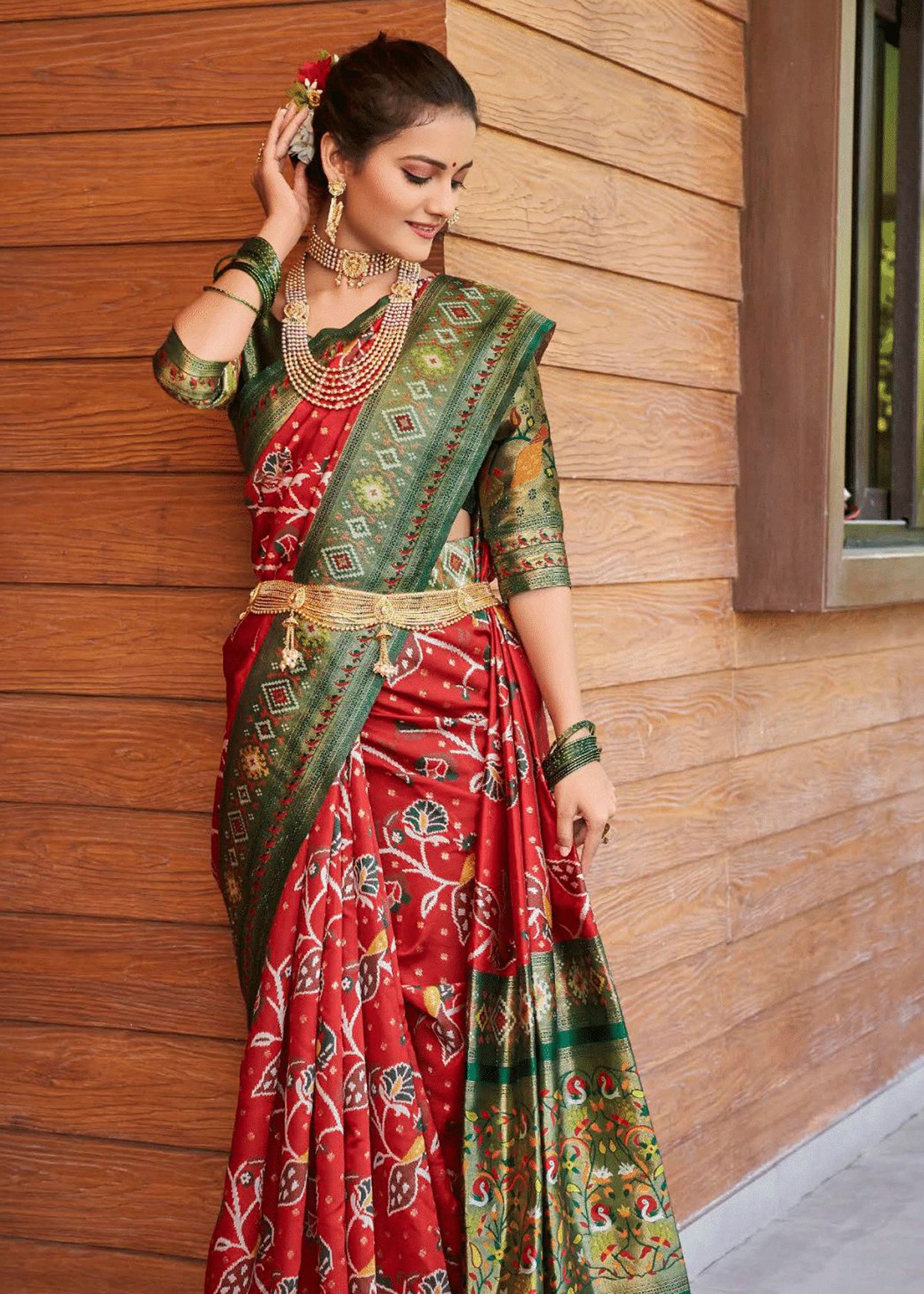 Amazon.com: SGF11 Women's Kanjivaram Soft Silk Saree With Blouse Piece  (Dark Green) 6.3metres : Clothing, Shoes & Jewelry