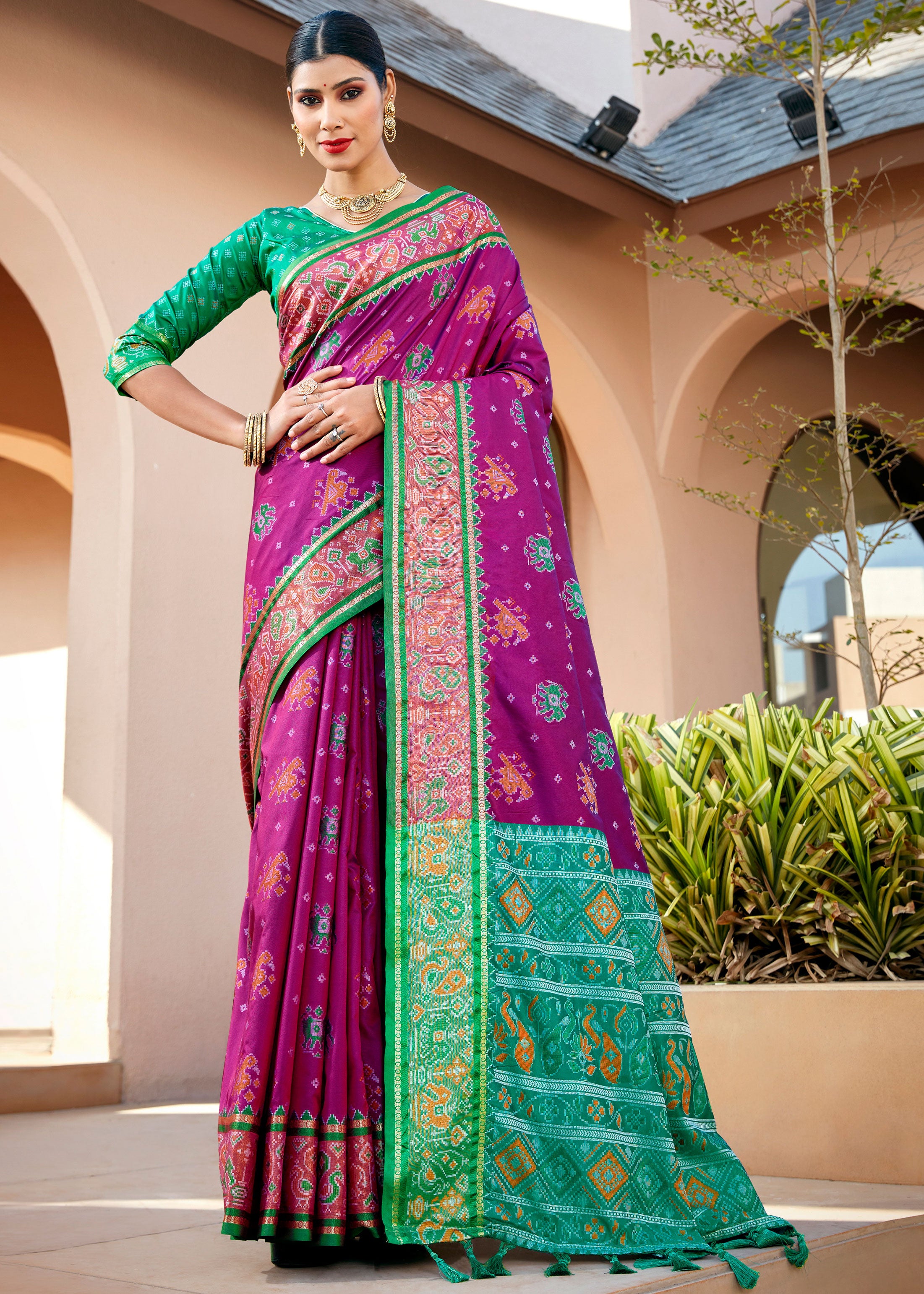 Pure Weaving Silk Purple Ikkat Patola Saree