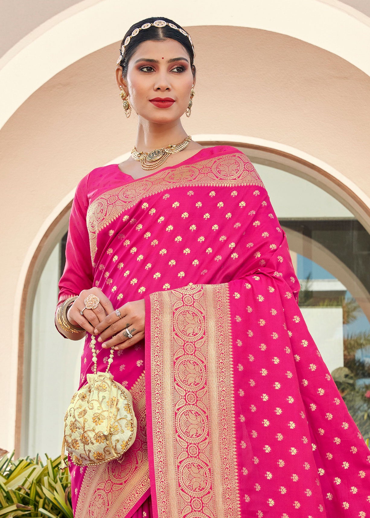 Rich Peacock Motifs Woven Pink Paithani Silk Saree