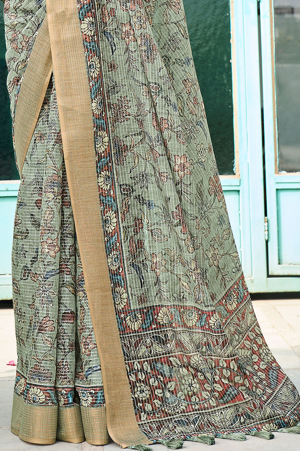 Sage Green Digital Printed Weaving Linen Saree