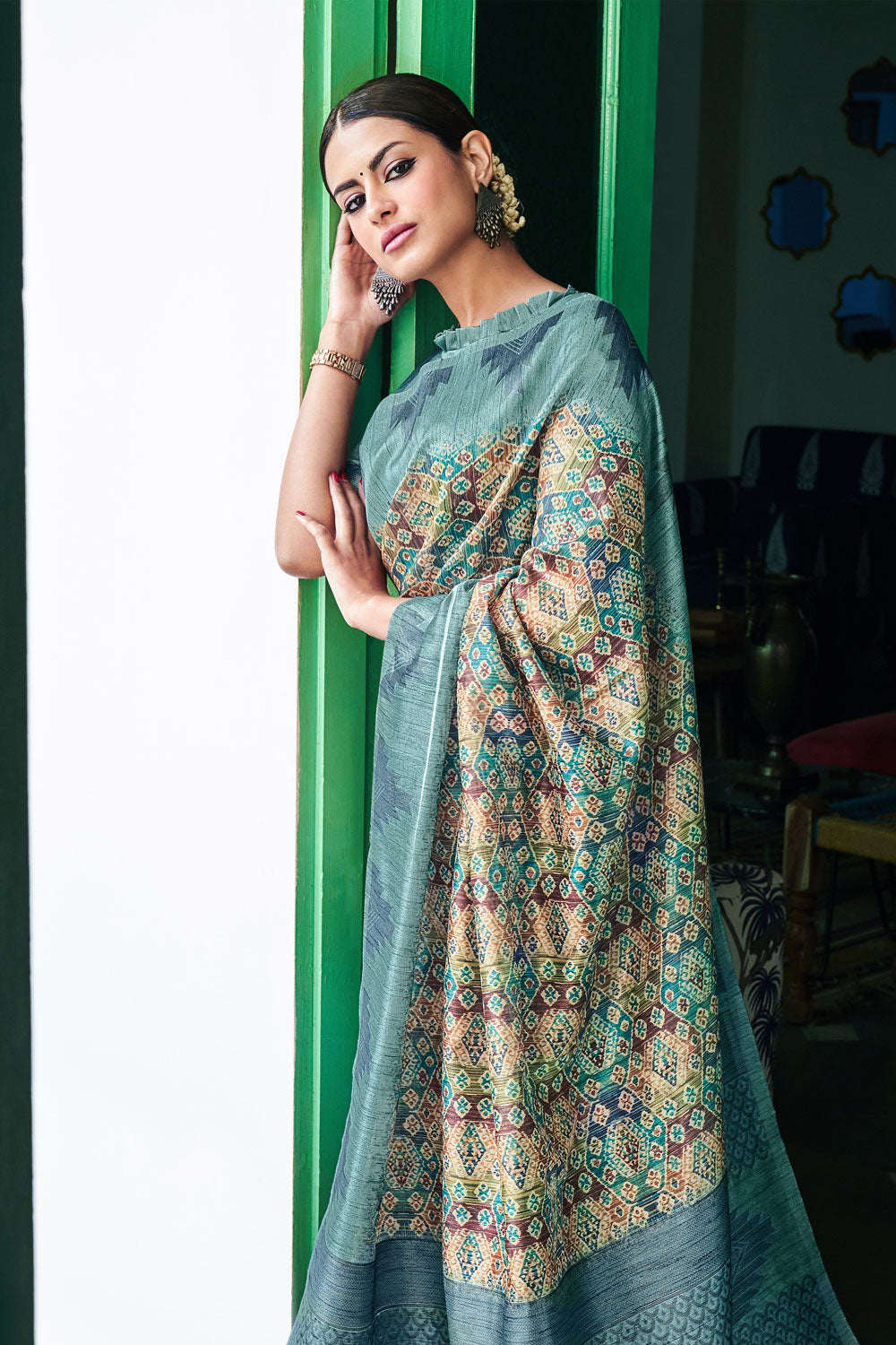 Multicolor Digital Printed Tussar Silk Saree