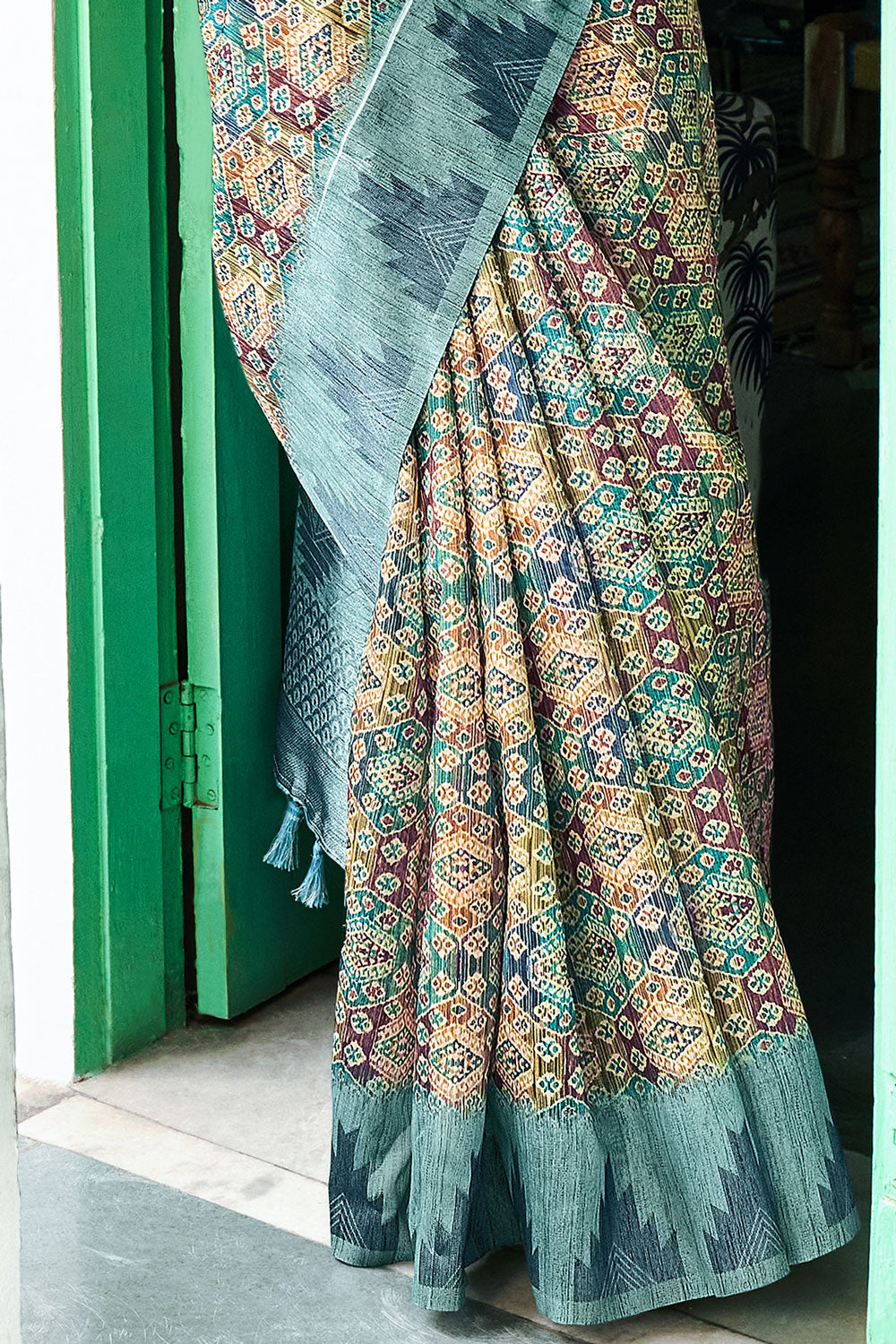 Multicolor Digital Printed Tussar Silk Saree