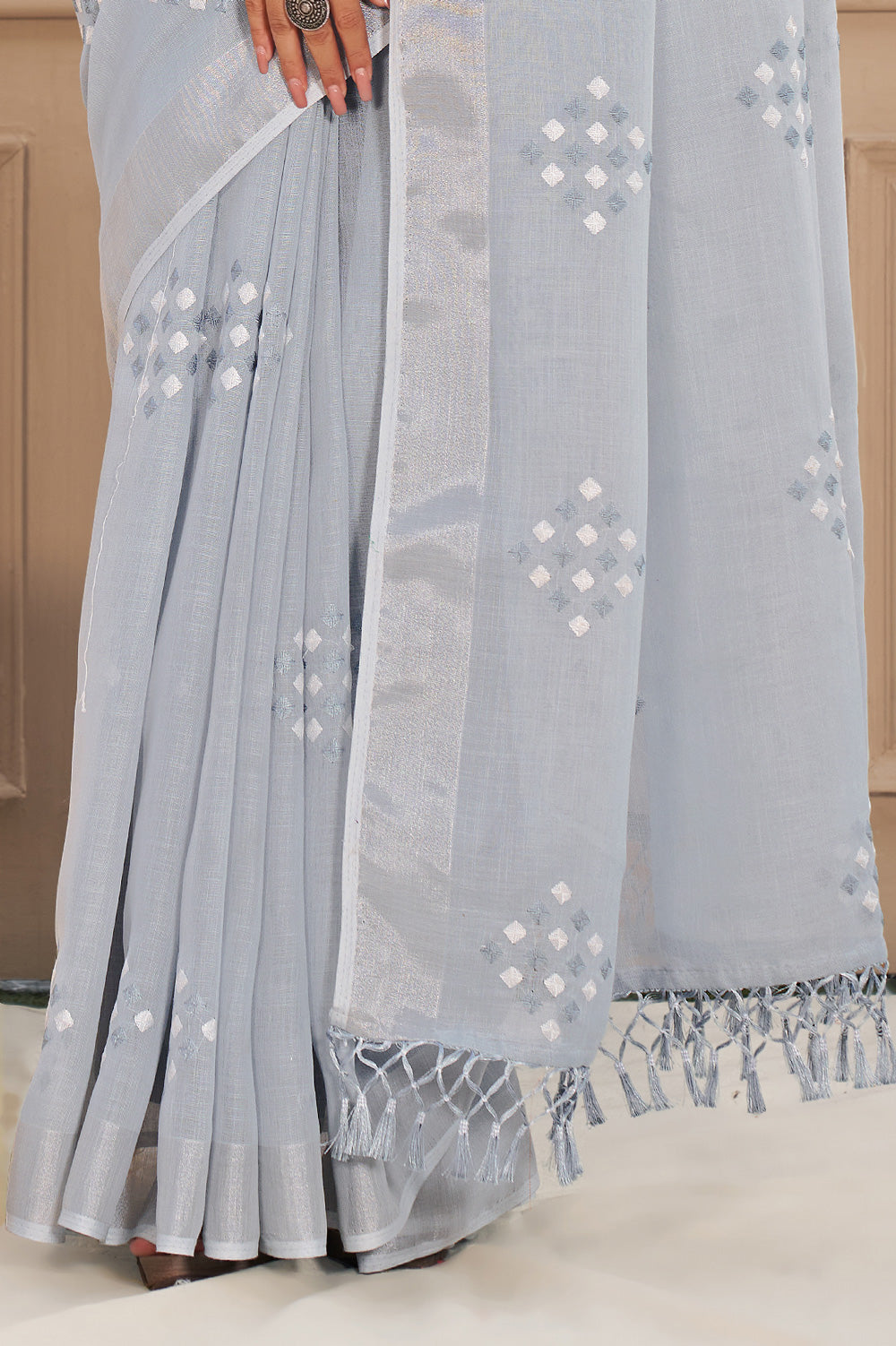 Grey Embroidery Linen Saree