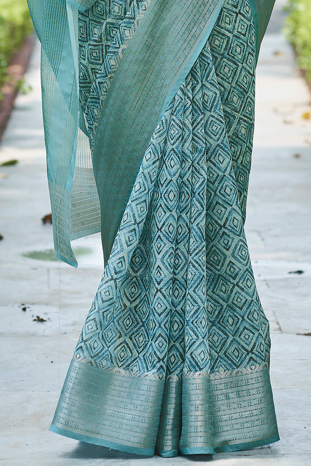 Ocean Blue Digital Printed Linen Saree