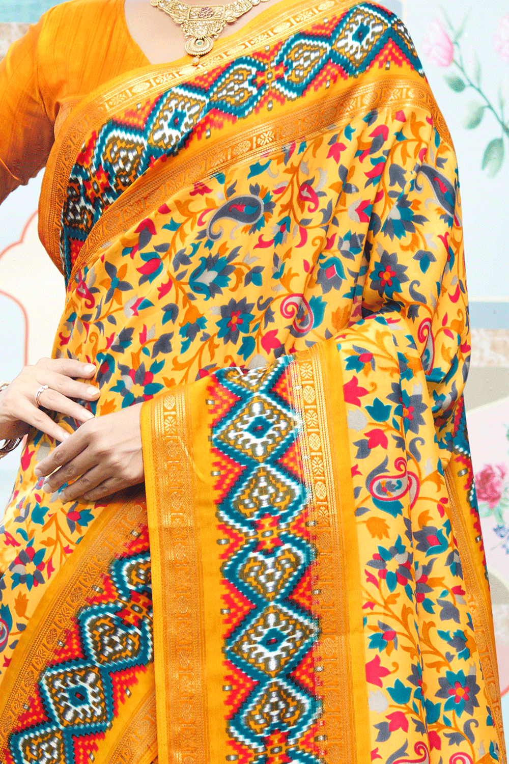 Xanthic Yellow Kashmiri Pashmina Printed Saree