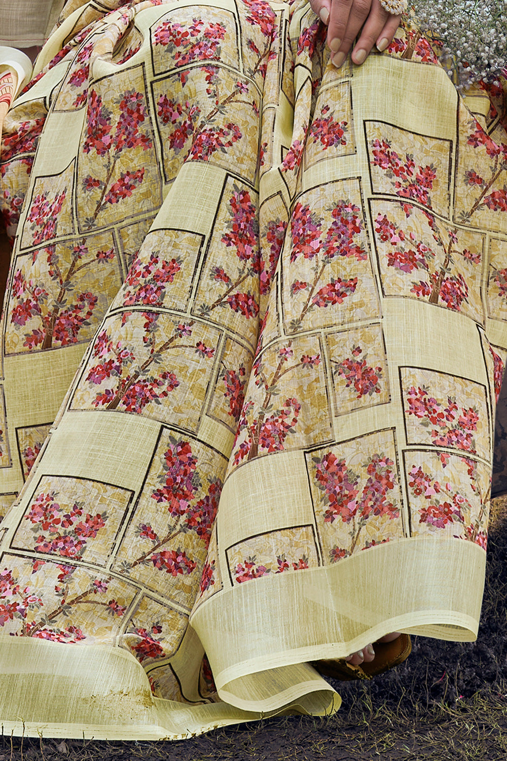Yellow Multicolor Printed Linen Saree